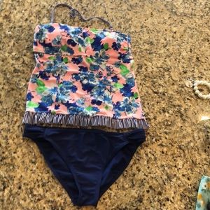 Arizona tankini size large
